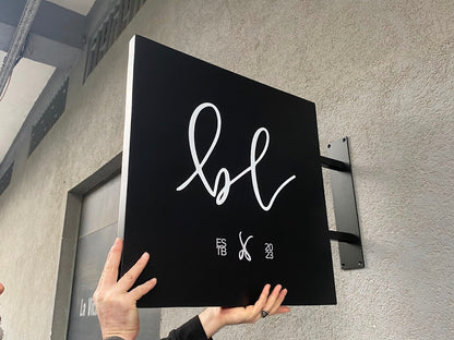 Eye-catching double-sided square blade sign with vibrant color printing, thick edges, and an aluminum frame, offering long-term outdoor use and maximum exposure for your business.
