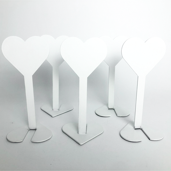 Storefront Menu Sign Wall Hanging Menu Board Magnetic Letters Menu Board Restaurant Menu Board Changeable Letter Menu Coffee Shop Changeable letter Menu Board Magnetic Board Magnetic Menu Board Unique Personalization Options: With various fonts, colors, and designs available, you can create a heart-shaped table number sign that truly reflects your brand’s personality and resonates with your customers.

Business Table Number
Wedding Table Numbers
Restaurant Table Numbers
Cafe Table Numbers
Custom printing ta