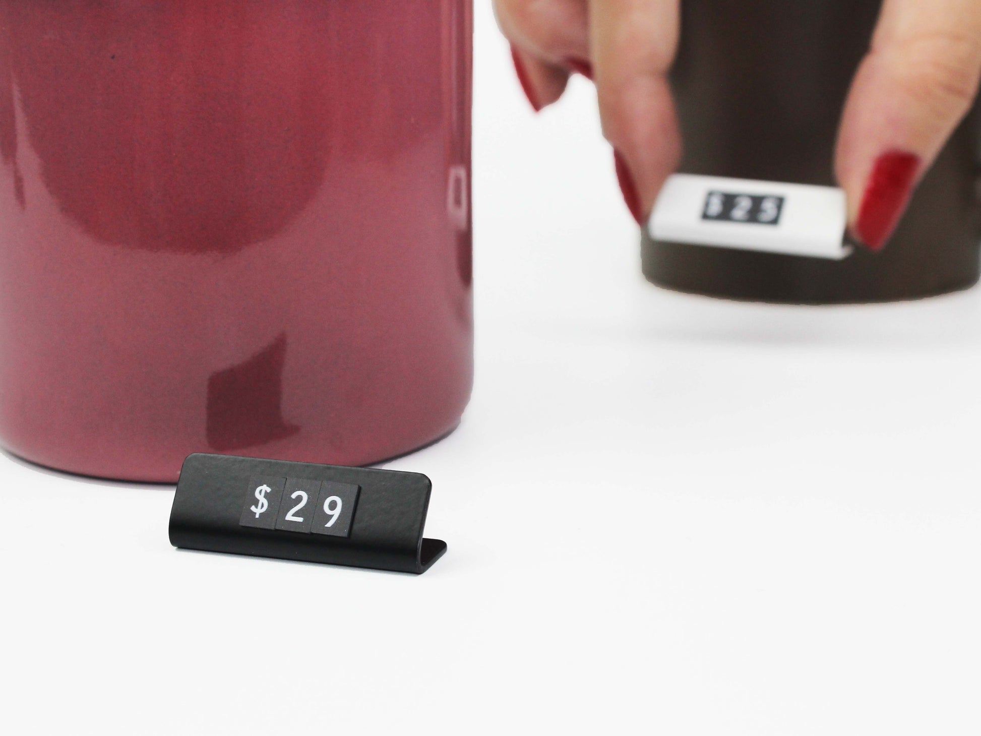 "Showcase your boutique’s attention to detail with elegant magnetic pricing tags that make updating prices fast and hassle-free."

"High-quality metal pricing tags, perfect for stylish and durable product displays."

