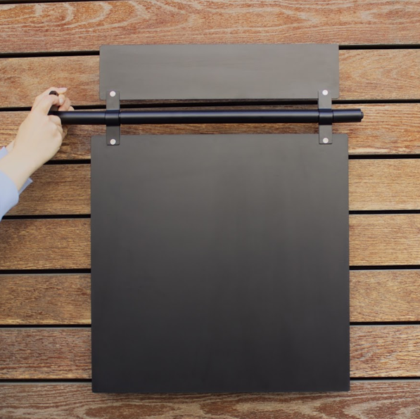 Impressive Visual Presentation: The graphics prepared with the double-sided printing option allow for an impressive visual presentation. Colorful and eye-catching designs increase customer interest.

Custom Storefront blade sign
storefront flag sign
business sign
wall hanging flag sign
logo printing blade sign
cafe display blade sign