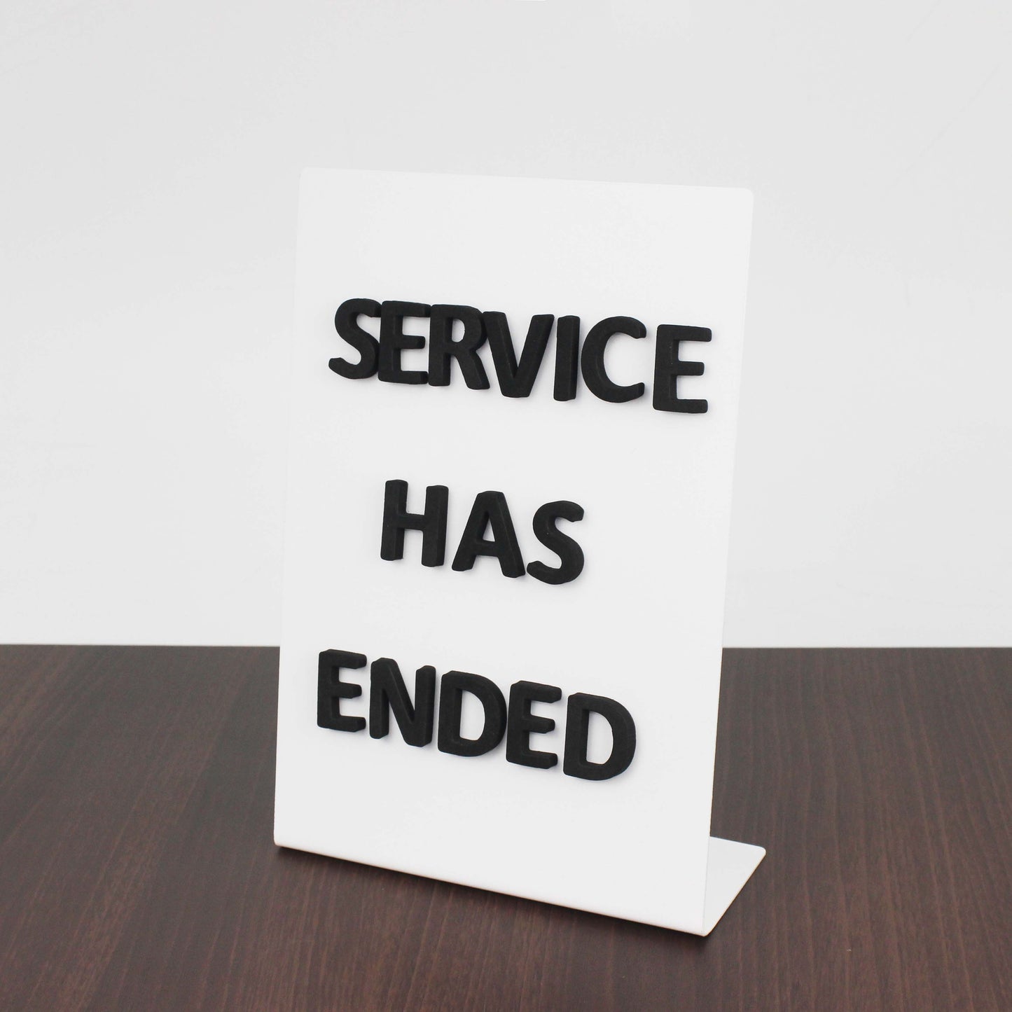 The durable magnetic letters counter stand is a practical tool for businesses. Made from static oven-painted sheet metal, it combines sturdiness with elegance. The included magnetic letter set lets you create and update messages quickly, but the compact size makes it easy to move and use anywhere in your space. Perfect for showcasing promotions or warnings with a professional touch.

