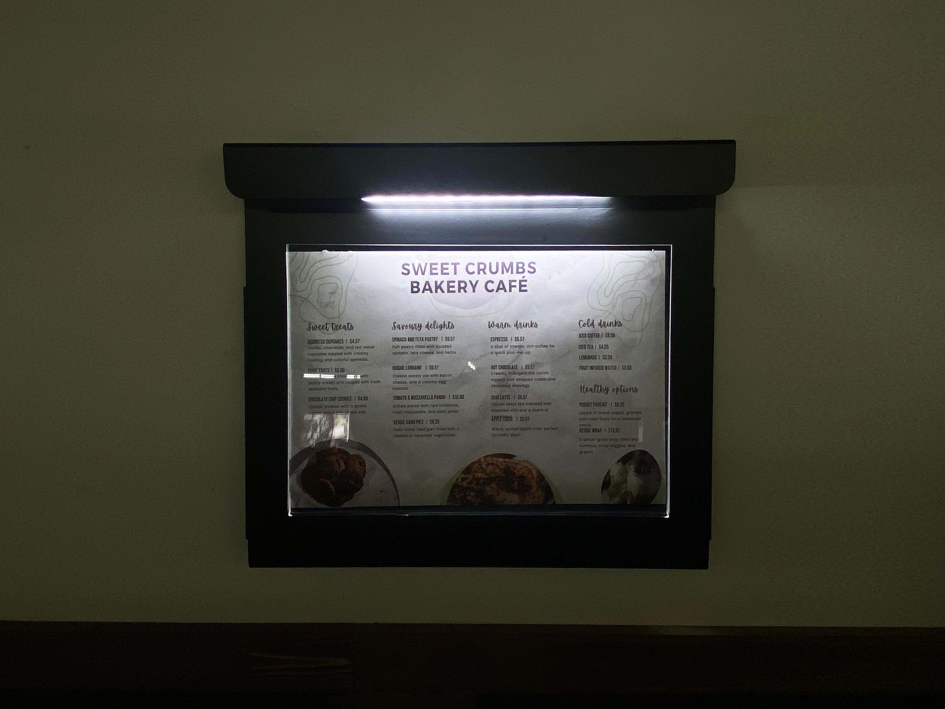 Rechargeable Cafe Menu Board: A stylish LED board with three light colors, perfect for highlighting announcements in small businesses.

Versatile LED Menu Stand for Restaurants: A lightweight and portable menu board that works freestanding or mounted on a wall.

Changeable LED Announcement Board: A durable board with magnetic LED lights and an option to use it without illumination for flexibility.