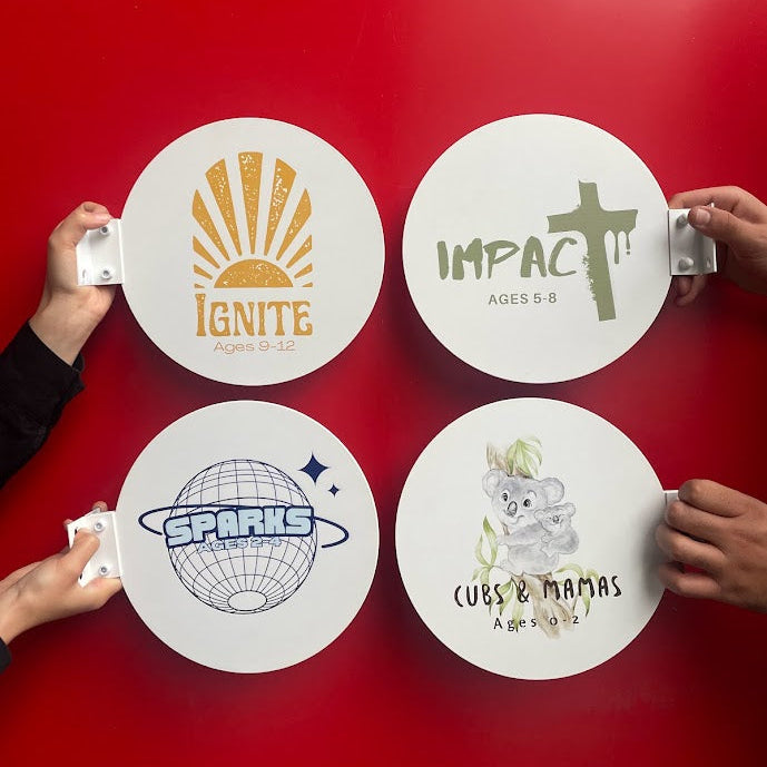 Make your message visible with this sleek, round blade sign for businesses.