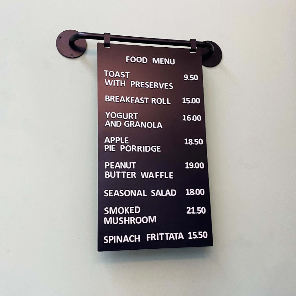 This magnetic menu board offers flexibility for updating menus and prices. With magnetic letters that can be rearranged quickly, the board is ideal for cafes and restaurants needing frequent updates. The clean, professional design ensures a polished appearance, and it’s easy to update the content without hassle.

