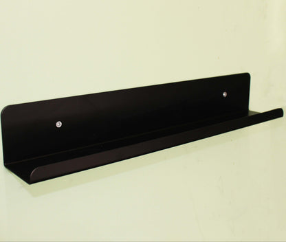 Our wall-mounted metal shelves offer a stylish, sturdy, and customizable storage solution. Available in various sizes and colors, these shelves easily complement your room’s design while saving space. Perfect for kitchens, offices, and cafés, they allow you to organize your essentials neatly and elegantly. These shelves are made for durability, making them ideal for long-term use.

